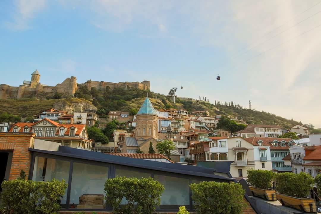 Hotel Elesa Tbilisi Exterior foto